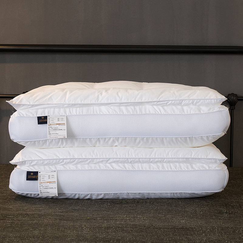 Çift katmanlı tüy kadife yastık